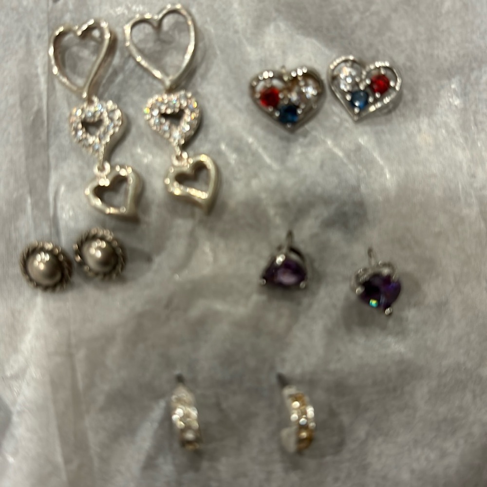 Hearts earrings (2‎ pair),small triangle with purple like amethyst stone.